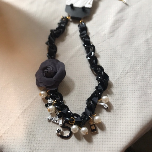 New - Picture 5 of 5